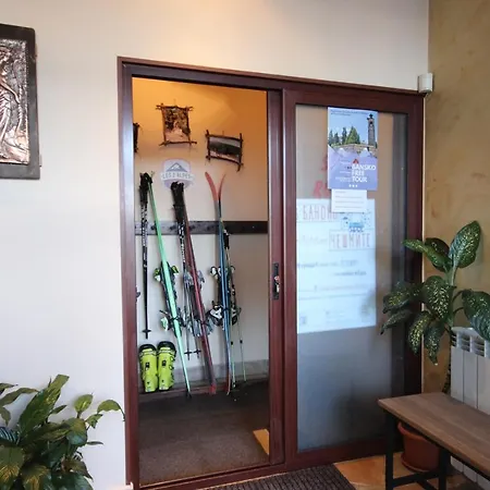 Hotel Bizev