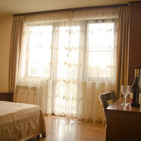 Bizev Hotel