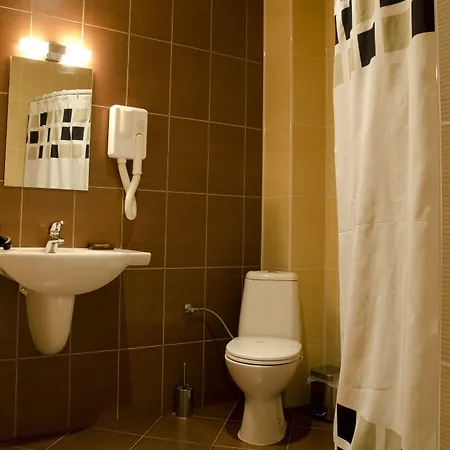 Bizev Hotel 3*
