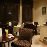 Bizev Hotell