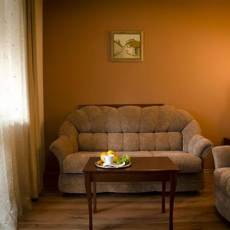 Bizev Hotel