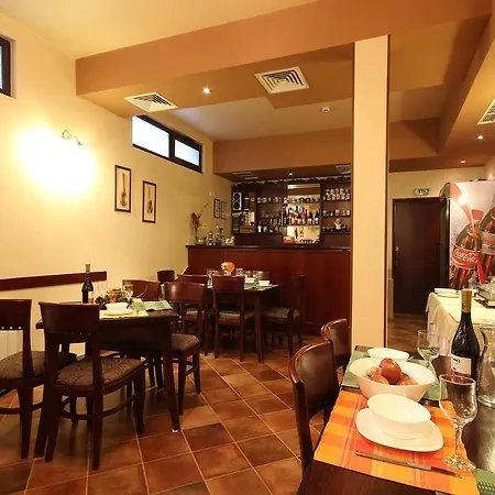 Bizev Hotel