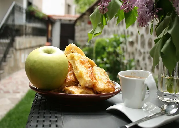 Ξενοδοχείο Bizev 3*