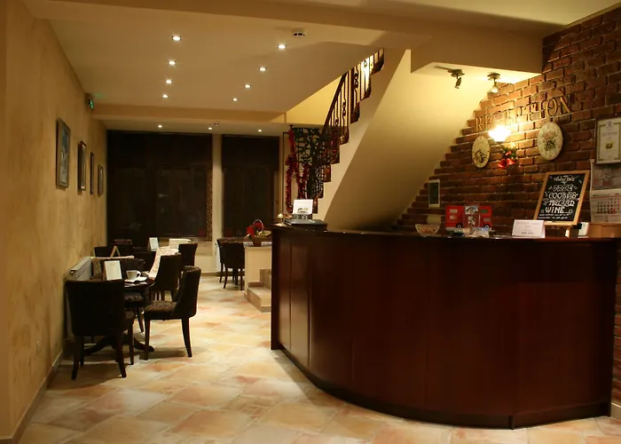 Ξενοδοχείο Bizev 3*